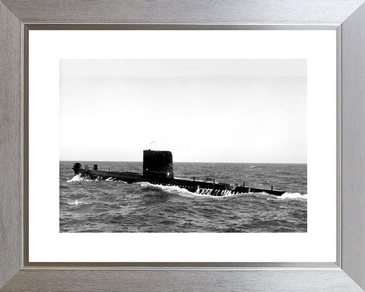 HMS Oracle S16 Royal Navy Oberon class Submarine Photo Print or Framed Print - Hampshire Prints