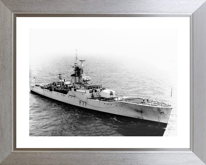 HMS Blackpool (F77) Royal Navy Whitby Class Frigate Starboard View Photo Print Wall Art Decor Posters, Prints, & Visual Artwork Hampshire Prints 10 x 8 Silver Frame Yes