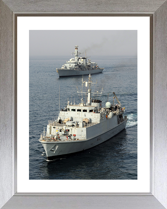 HMS Grimsby (M108) Photo Print - With HMS Montrose - Royal Navy Sandown Class Minehunter Hampshire Prints 10 x 8 Silver Frame Yes