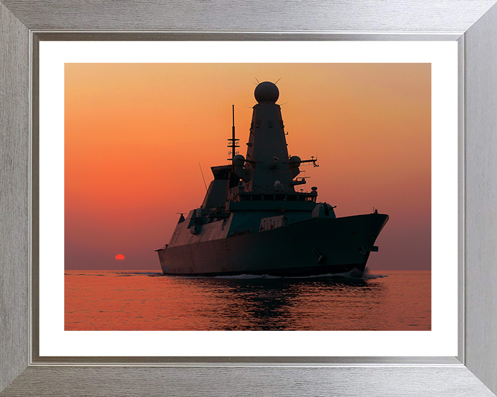 HMS Dragon (D35) Photo Print - Middle East 2013 - Royal Navy Type 45 Destroyer Hampshire Prints 10 x 8 Silver Frame Yes