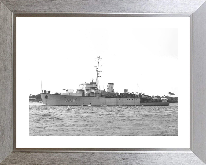 HMS Acute (J106) Royal Navy Algerine Class Minesweeper Photo Print Warship Wall Art Posters, Prints, & Visual Artwork Hampshire Prints 10 x 8 Silver Frame Yes