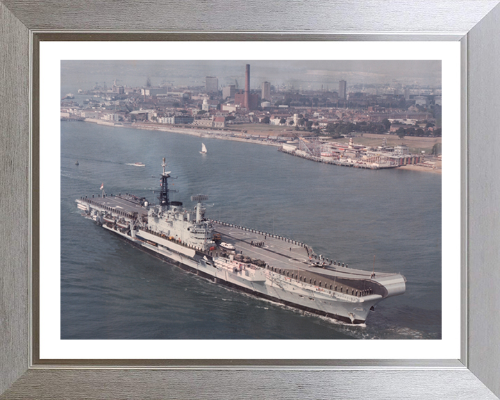 HMS Hermes R12 Royal Navy Centaur class Aircraft carrier Photo Print or Framed Print - Hampshire Prints