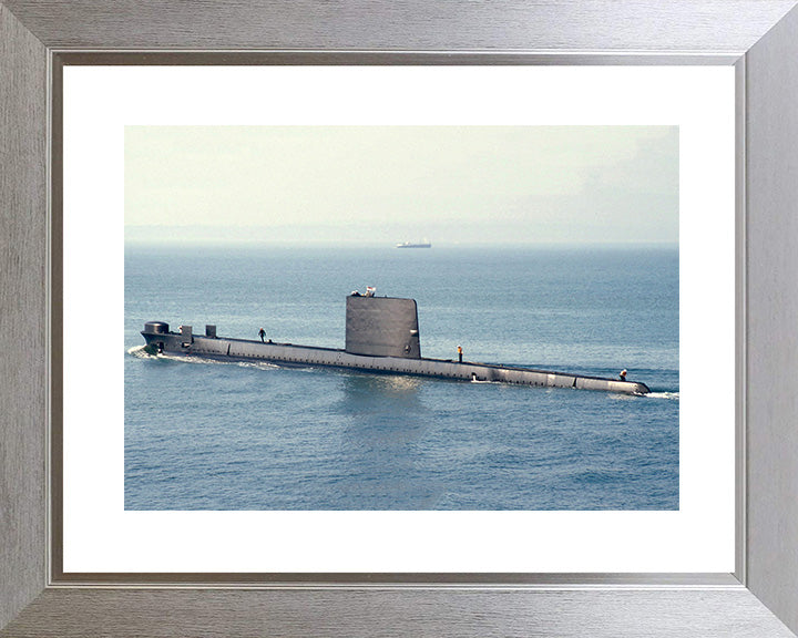 HMS Walrus S08 Royal Navy Porpoise class Submarine Photo Print or Framed Print - Hampshire Prints