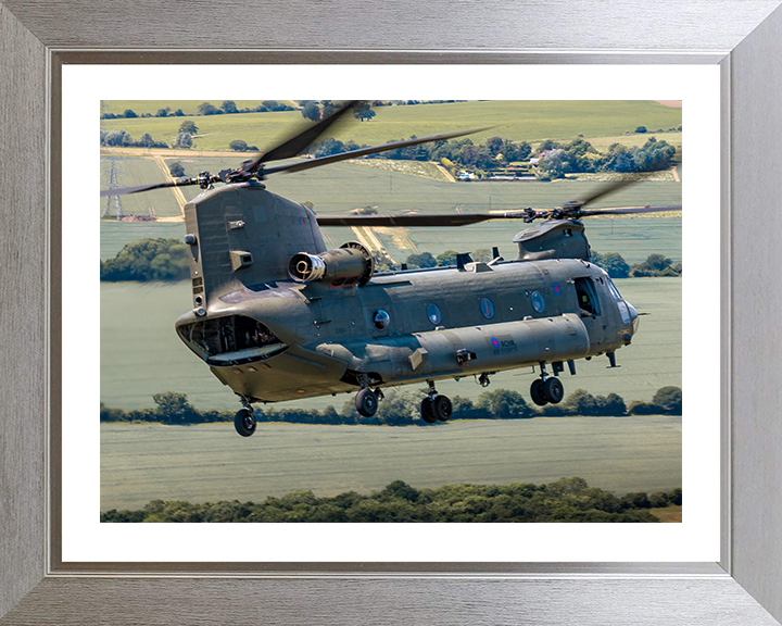 RAF Chinook Helicopter Closeup Photo Print - Royal Air Force Aircraft Hampshire Prints 10 x 8 Silver Frame Yes