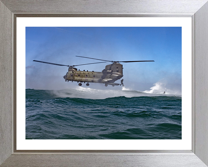 Royal Marine Commando helocasting from a Chinook Photo Print - 40 Commando Hampshire Prints 10 x 8 Silver Frame Yes