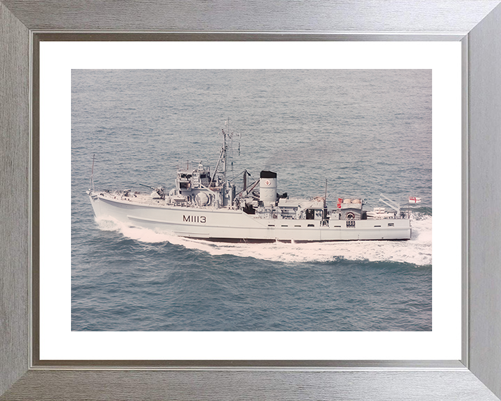 HMS Brereton (M1113) Royal Navy Ton Class Minesweeper Port Beam View Photo Print Wall Art Decor Posters, Prints, & Visual Artwork Hampshire Prints 10 x 8 Silver Frame Yes