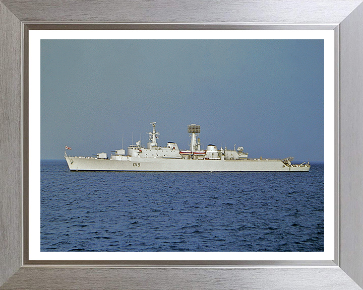HMS Glamorgan (D19) Photo Print - Port Beam View - Royal Navy County Class Destroyer Hampshire Prints 10 x 8 Silver Frame Yes