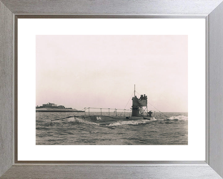 HMS B4 submarine | Photo Print | Framed Print | Poster | B class | Royal Navy | Hampshire Prints