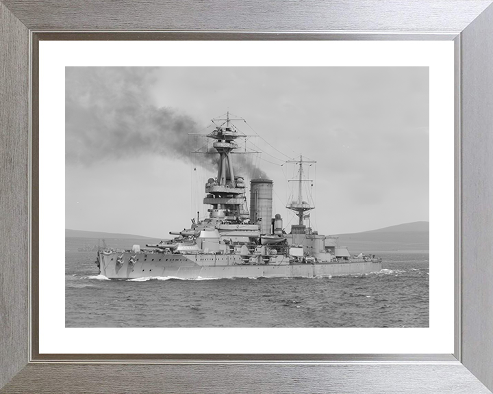 HMS Canada Photo Print - Port Side View - Royal Navy Super Dreadnought Battleship Hampshire Prints 10 x 8 Silver Frame Yes