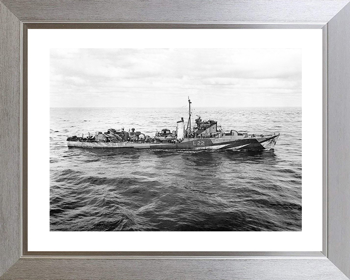 HMS Aldenham (L22) Royal Navy Hunt Class Escort Destroyer Starboard View Photo Print Wall Art Naval Decor Posters, Prints, & Visual Artwork Hampshire Prints 10 x 8 Silver Frame Yes