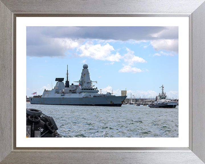 HMS Diamond (D34) Photo Print - Portsmouth Return - Royal Navy Type 45 Destroyer Hampshire Prints 10 x 8 Silver Frame Yes