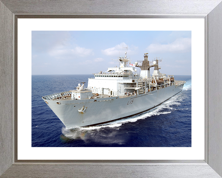 HMS Bulwark (L15) Royal Navy Albion Class Amphibious Ship Operation Highbrow 2006 Photo Print Wall Art Decor Posters, Prints, & Visual Artwork Hampshire Prints 10 x 8 Silver Frame Yes