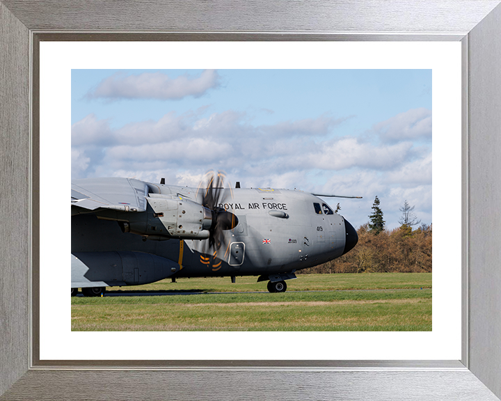 RAF Atlas A400M Lands At RAF Wittering Photo Print Royal Air Force Wall Art Aviation Decor Posters, Prints, & Visual Artwork Hampshire Prints 10 x 8 Silver Frame Yes