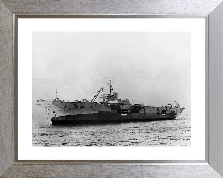 HMS Pioneer R76 Royal Navy Colossus class aircraft carrier Photo Print or Framed Print - Hampshire Prints