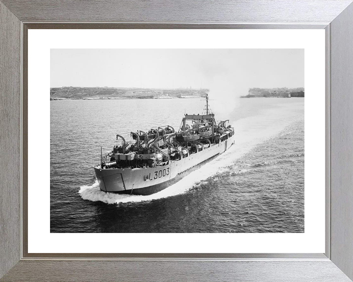 HMS Anzio (L3003) Royal Navy Tank Landing Craft Port Bow View Warship Photo Print Wall Art Decor Posters, Prints, & Visual Artwork Hampshire Prints 10 x 8 Silver Frame Yes