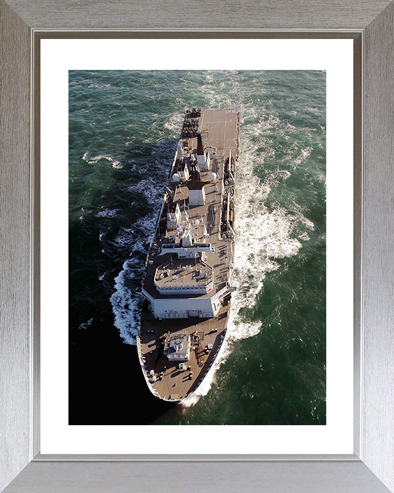 HMS Bulwark (L15) Royal Navy Albion Class Amphibious Ship From Above Photo Print Wall Art Decor Posters, Prints, & Visual Artwork Hampshire Prints 10 x 8 Silver Frame Yes