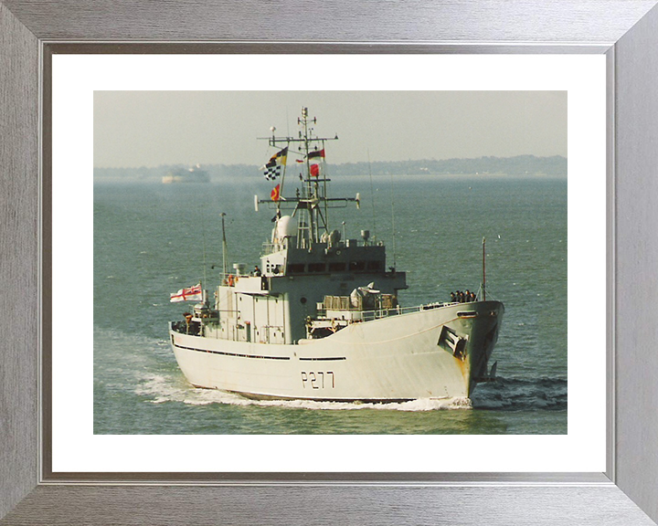 HMS Anglesey (P277) Royal Navy Island Class Patrol Vessel Starboard Bow View Photo Print Wall Art Decor Posters, Prints, & Visual Artwork Hampshire Prints 10 x 8 Silver Frame Yes