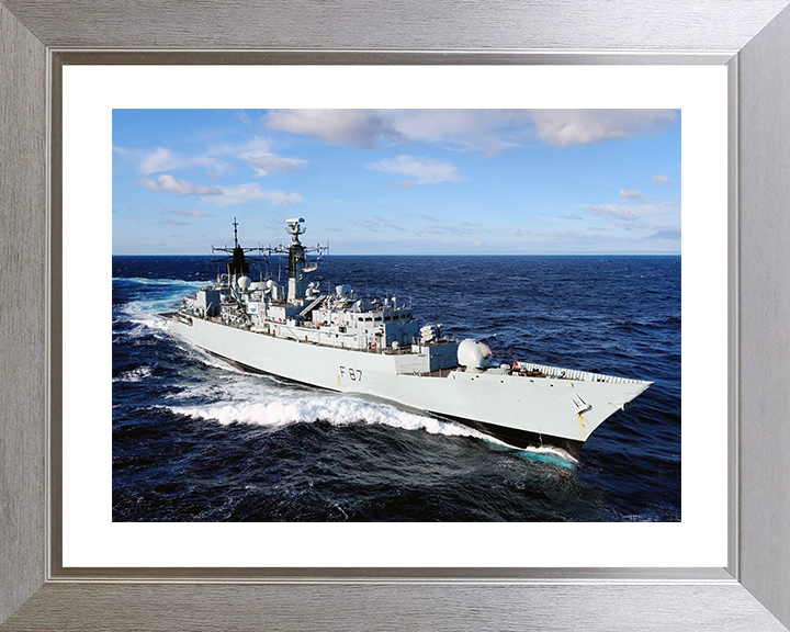 HMS Chatham (F87) Royal Navy Type 22 Frigate High Starboard View Photo Print Wall Art Decor Posters, Prints, & Visual Artwork Hampshire Prints 10 x 8 Silver Frame Yes
