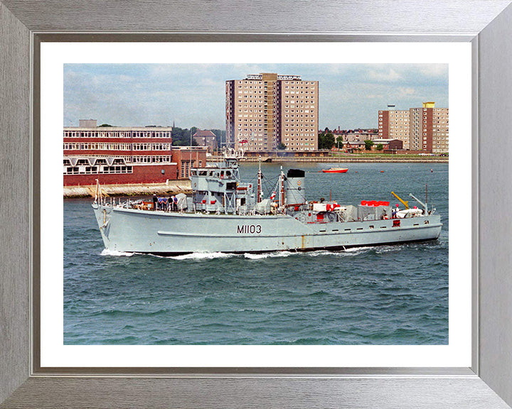 HMS Alfriston M1103 | Photo Print | Framed Print | Ton Class | Minesweeper | Royal Navy Hampshire Prints