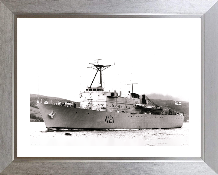 HMS Abdiel (N21) Photo Print - Entering Harbour - Royal Navy Abdiel Class Minelayer Posters, Prints, & Visual Artwork Hampshire Prints 10 x 8 Silver Frame Yes