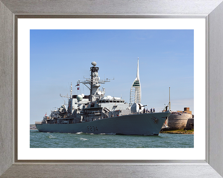 HMS Iron Duke (F234) Photo Print - Leaving Portsmouth 2014 - Royal Navy Type 23 Frigate Hampshire Prints 10 x 8 Silver Frame Yes