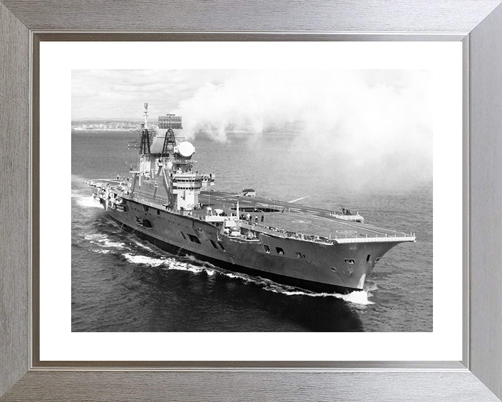 HMS Eagle (R05) Royal Navy Audacious Class Aircraft Carrier Underway Photo Print Wall Art Decor Posters, Prints, & Visual Artwork Hampshire Prints 10 x 8 Silver Frame Yes