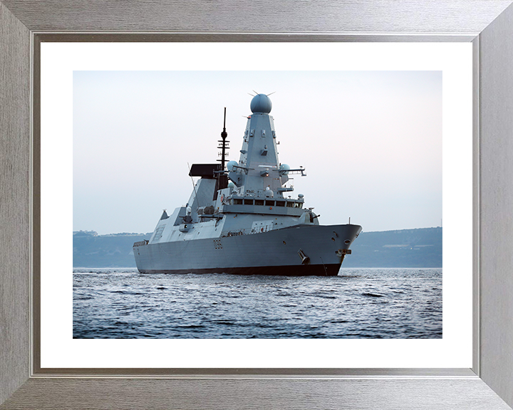 HMS Defender (D36) Royal Navy Type 45 Destroyer Low Starboard Side View Photo Print Wall Art Decor Posters, Prints, & Visual Artwork Hampshire Prints 10 x 8 Silver Frame Yes