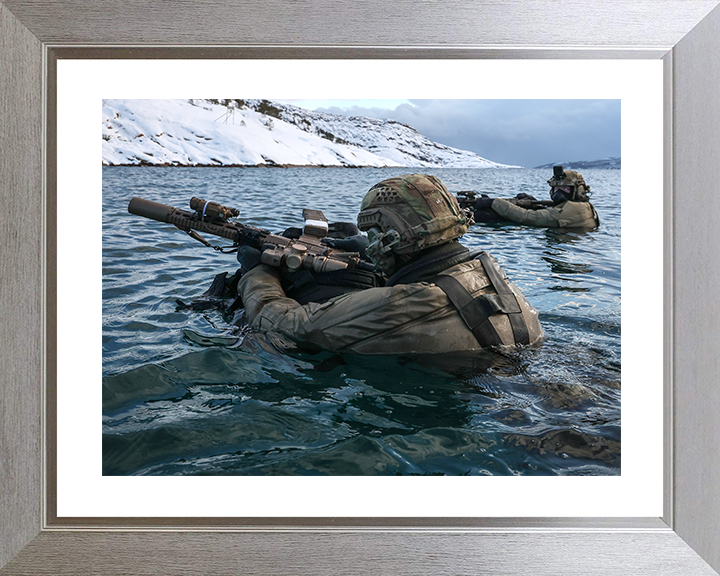 Royal Marines beach assault Wading to shore Photo Print 30 Commando Wall Art Military Decor Poster Posters, Prints, & Visual Artwork Hampshire Prints 10 x 8 Silver Frame Yes