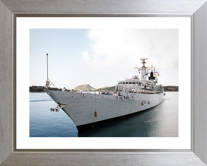 HMS Brave (F94) Royal Navy Type 22 Frigate Entering Harbour Photo Print Wall Art Decor Posters, Prints, & Visual Artwork Hampshire Prints 10 x 8 Silver Frame Yes
