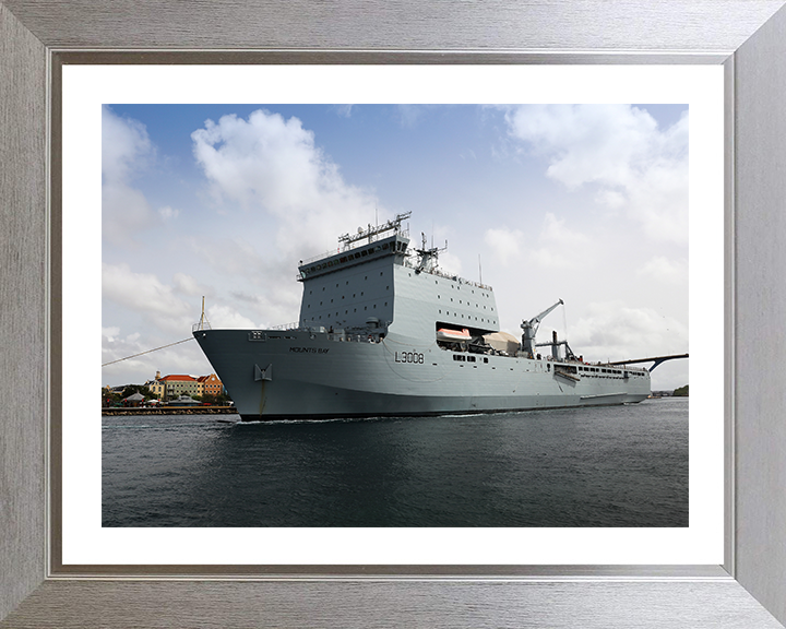 RFA Mounts Bay L3008 | Photo Print | Framed Print | Bay Class | Auxiliary Dock | Royal Fleet Auxiliary Hampshire Prints