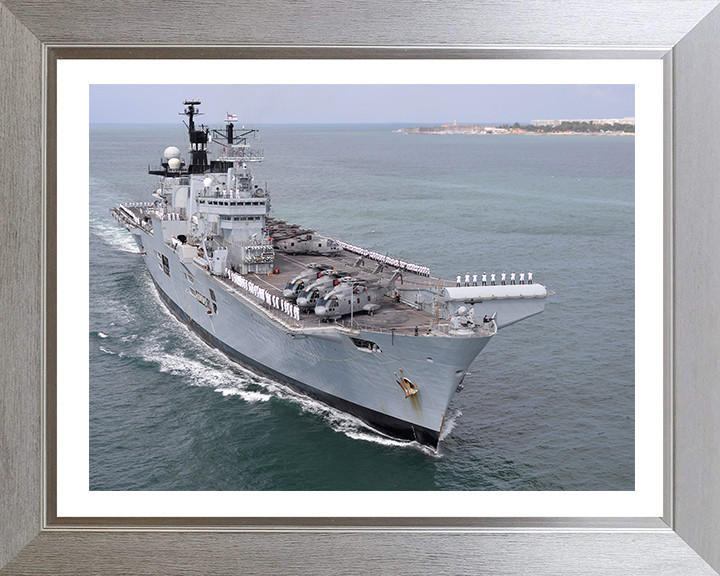 HMS Illustrious R06 | Photo Print | Framed Print | Invincible Class | Aircraft Carrier | Royal Navy Hampshire Prints