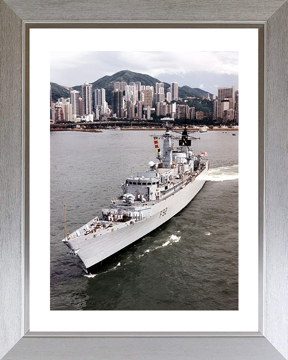 HMS Boxer (F92) Royal Navy Type 22 Frigate Leaving Port Photo Print Wall Art Decor Posters, Prints, & Visual Artwork Hampshire Prints 10 x 8 Silver Frame Yes