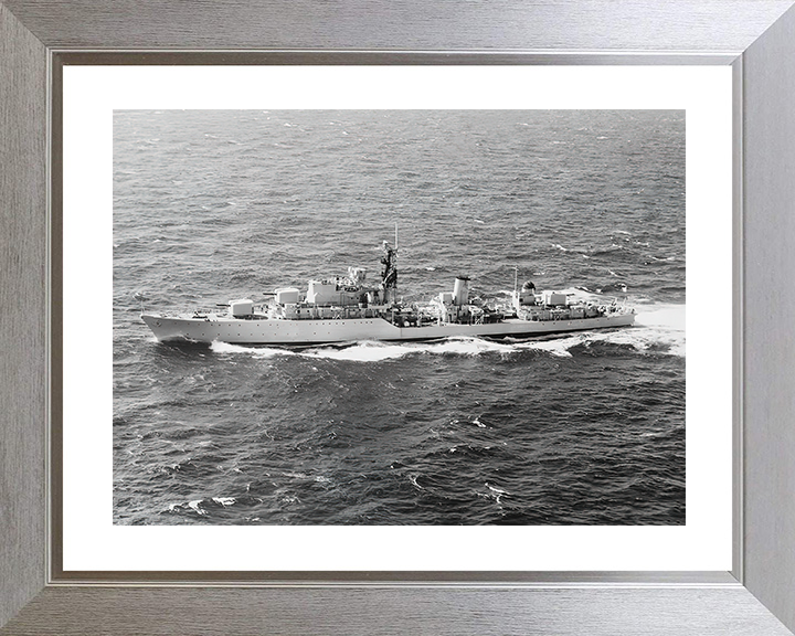 HMS Diana (D126) Royal Navy Daring Class Destroyer High Port Beam View Photo Print Wall Art Decor Posters, Prints, & Visual Artwork Hampshire Prints 10 x 8 Silver Frame Yes