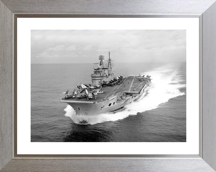 HMS Eagle (R05) Royal Navy Audacious Class Aircraft Carrier At Speed Photo Print Wall Art Decor Posters, Prints, & Visual Artwork Hampshire Prints 10 x 8 Silver Frame Yes