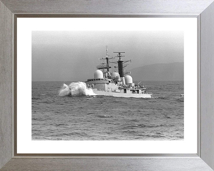 HMS Liverpool D92 | Photo Print | Framed Print | Poster | Type 42 | Destroyer | Royal Navy Hampshire Prints