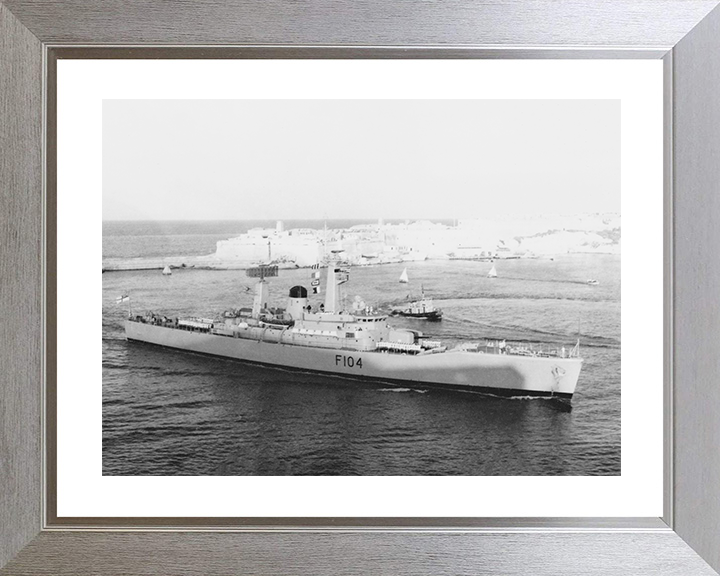 HMS Dido (F104) Royal Navy Leander Class Frigate Valletta Malta Photo Print Wall Art Decor Posters, Prints, & Visual Artwork Hampshire Prints 10 x 8 Silver Frame Yes