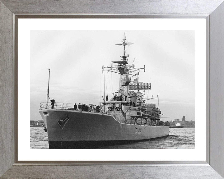 HMS Minerva F45 | Photo Print | Framed Print | Leander Class | Frigate | Royal Navy Hampshire Prints