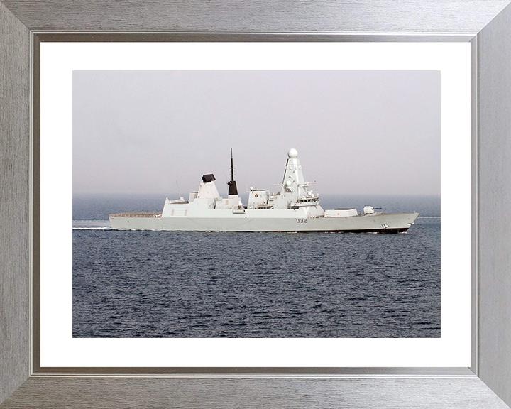 HMS Daring (D32) Royal Navy Type 45 Destroyer Starboard view at Sea Photo Print Wall Art Decor Posters, Prints, & Visual Artwork Hampshire Prints 10 x 8 Silver Frame Yes