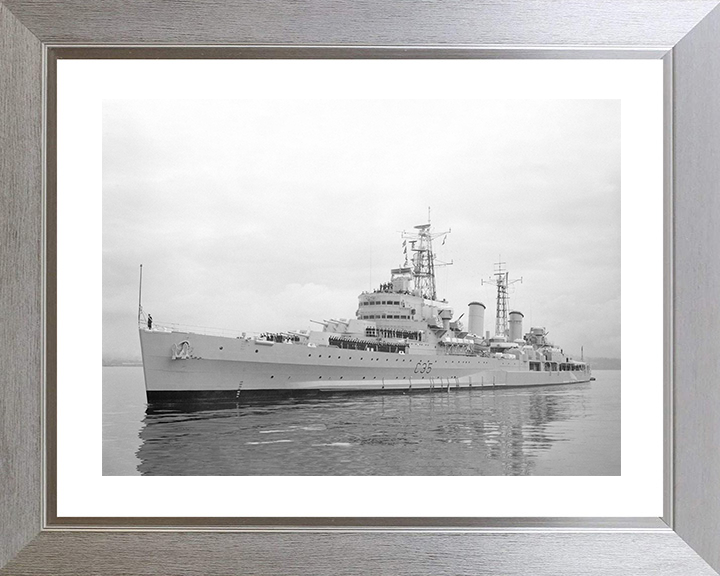 HMS Belfast (C35) Royal Navy Town Class Light Cruiser Leaving Harbour Photo Print Wall Art Decor Posters, Prints, & Visual Artwork Hampshire Prints 10 x 8 Silver Frame Yes