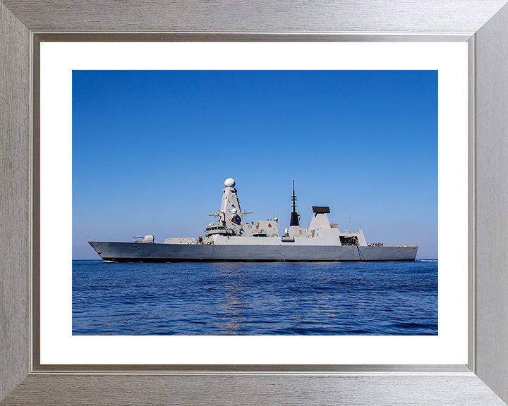 HMS Duncan (D37) Royal Navy Type 45 Destroyer Port Beam View Photo Print Wall Art Decor Posters, Prints, & Visual Artwork Hampshire Prints 10 x 8 Silver Frame Yes