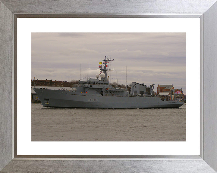HMS Roebuck H130 | Photo Print | Framed Print | Coastal Survey Vessel | Royal Navy Hampshire Prints