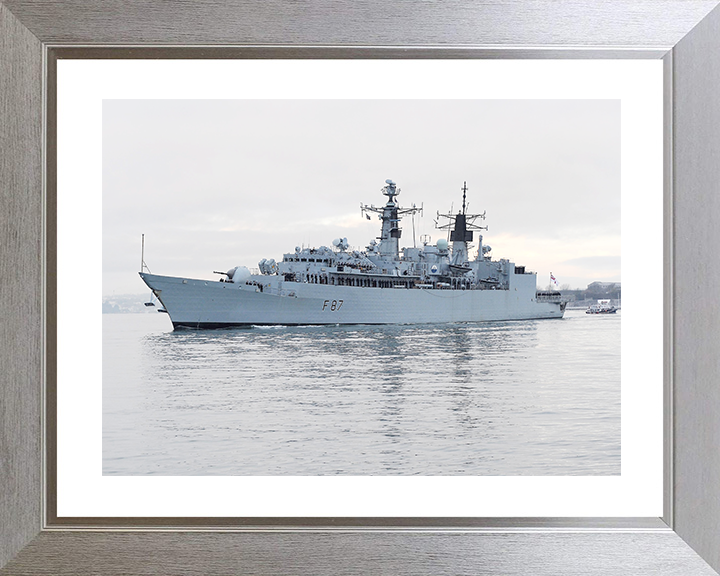 HMS Chatham (F87) Royal Navy Type 22 Frigate Leaving Harbour Photo Print Wall Art Decor Posters, Prints, & Visual Artwork Hampshire Prints 10 x 8 Silver Frame Yes
