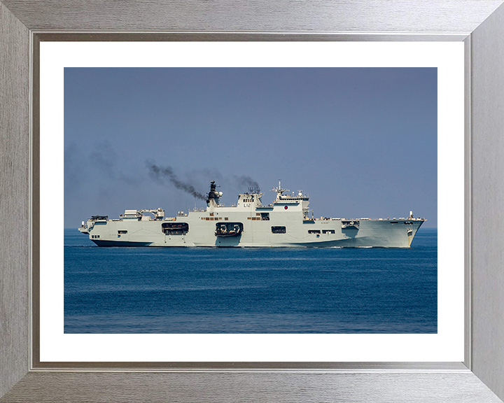 HMS Ocean (L12) Photo Print - Starboard View 2016 - Royal Navy Landing Platform Helicopter Hampshire Prints 10 x 8 Silver Frame Yes