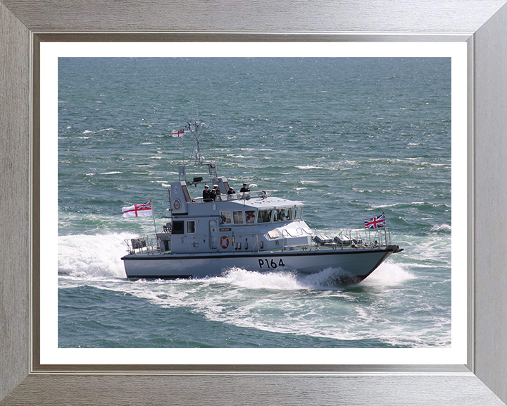 HMS Explorer P164 Royal Navy Archer class P2000 patrol vessel Photo Print or Framed Print - Hampshire Prints