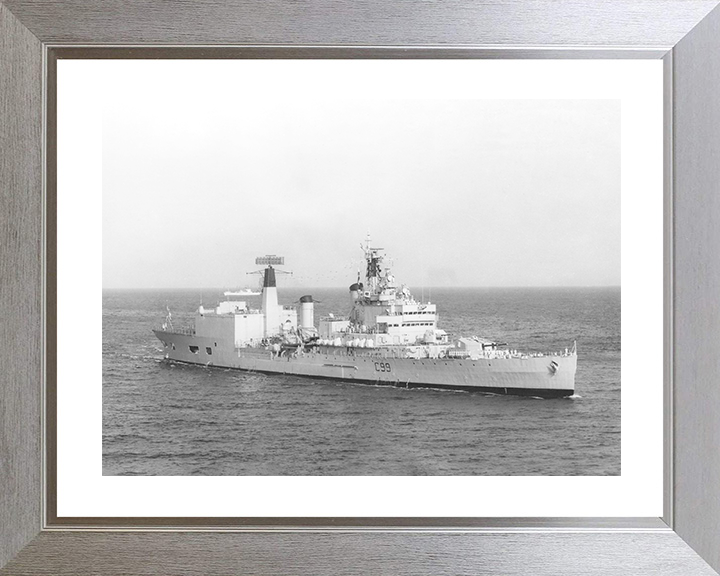 HMS Blake (C99) Royal Navy Tiger Class Light Cruiser Starboard View Photo Print Wall Art Decor Posters, Prints, & Visual Artwork Hampshire Prints 10 x 8 Silver Frame Yes