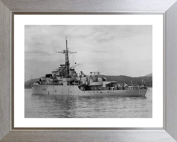 HMS Opossum (U33) Photo Print - Port Side View 1945 - Royal Navy Black Swan Class Sloop Posters, Prints, & Visual Artwork Hampshire Prints 10 x 8 Silver Frame Yes