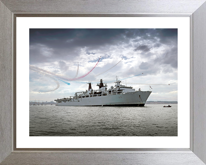 HMS Bulwark (L15) Royal Navy Albion Class Amphibious Ship With Red arrows Photo Print Wall Art Decor Posters, Prints, & Visual Artwork Hampshire Prints 10 x 8 Silver Frame Yes