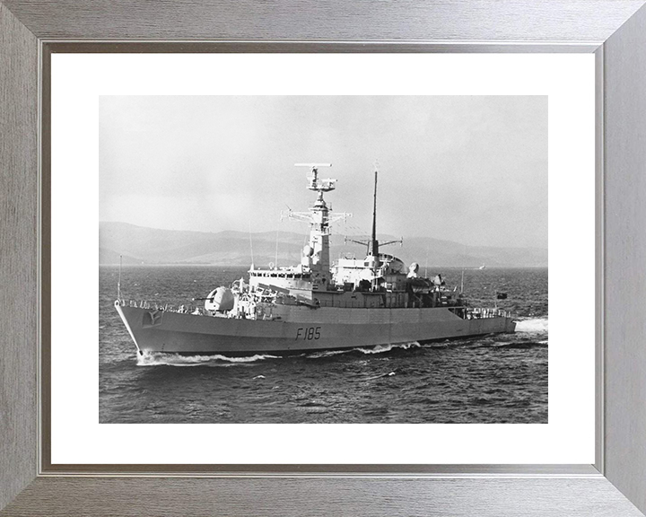 HMS Avenger (F185) Royal Navy Type 21 Frigate During Trials 1977 Photo Print Wall Art Decor Posters, Prints, & Visual Artwork Hampshire Prints 10 x 8 Silver Frame Yes