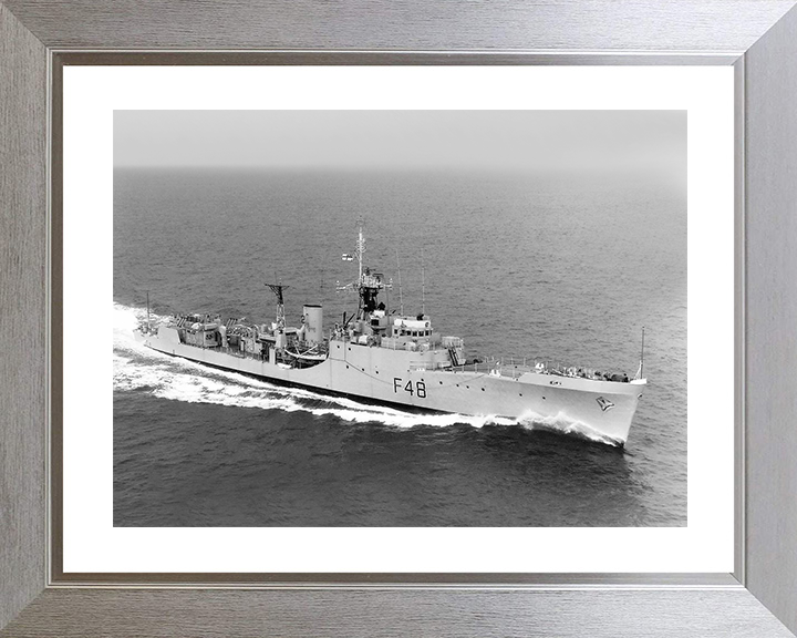 HMS Dundas (F48) Royal Navy Blackwood Class Frigate Starboard Bow View Photo Print Wall Art Decor Posters, Prints, & Visual Artwork Hampshire Prints 10 x 8 Silver Frame Yes