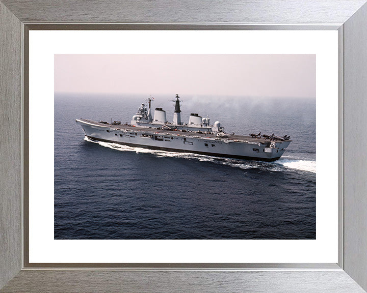 HMS Invincible R05 | Photo Print | Framed Print | Invincible Class | Aircraft Carrier | Royal Navy Hampshire Prints